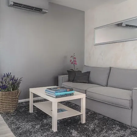 Appartamento Royal View *